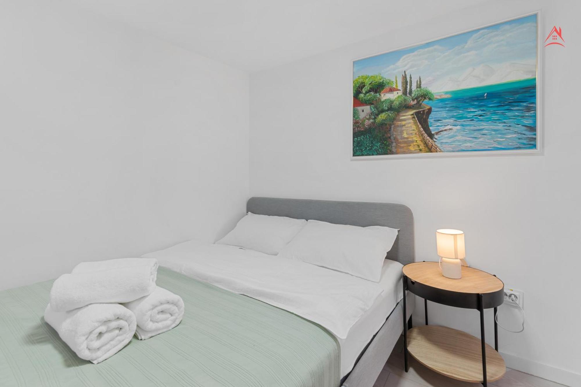 Central Town Cosy Apartment 布加勒斯特 外观 照片